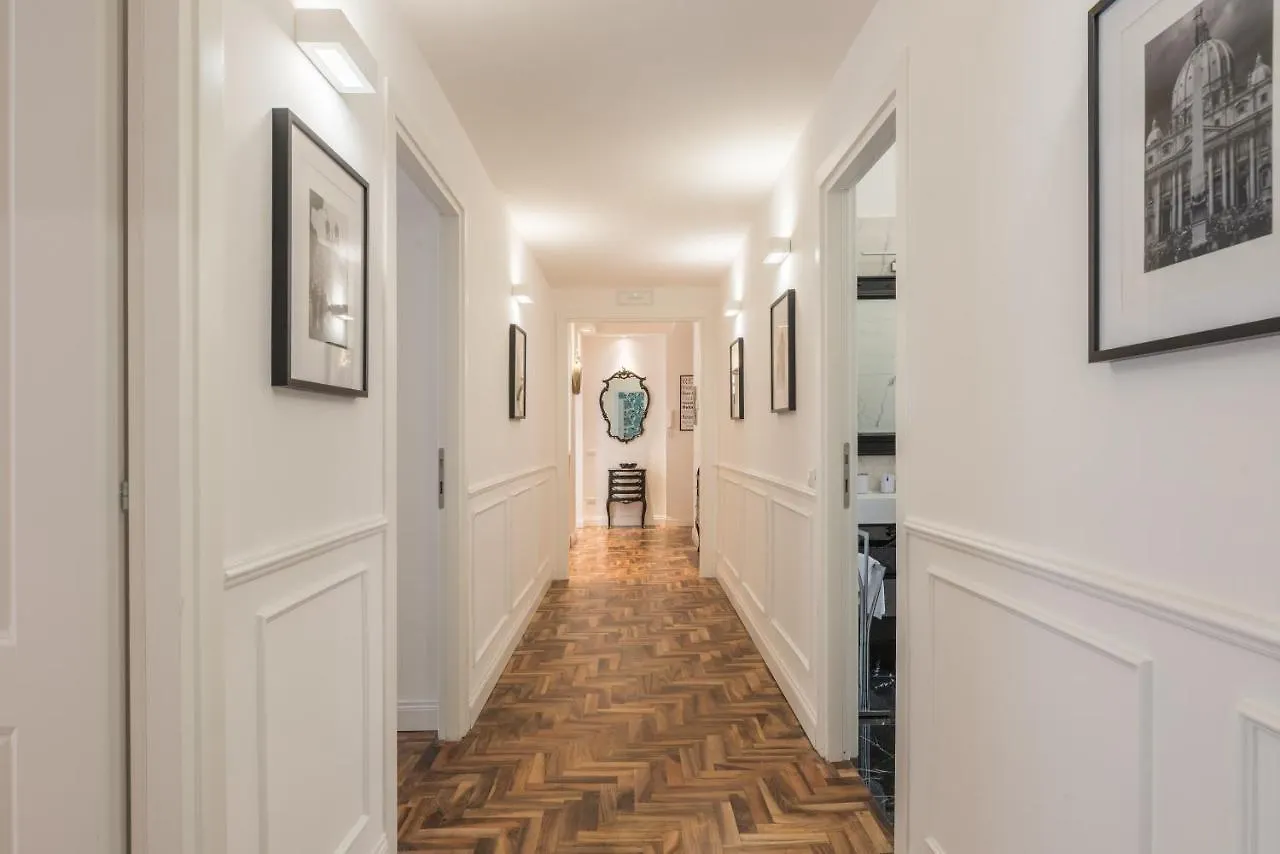 New Prati Luxury Apartment Rome