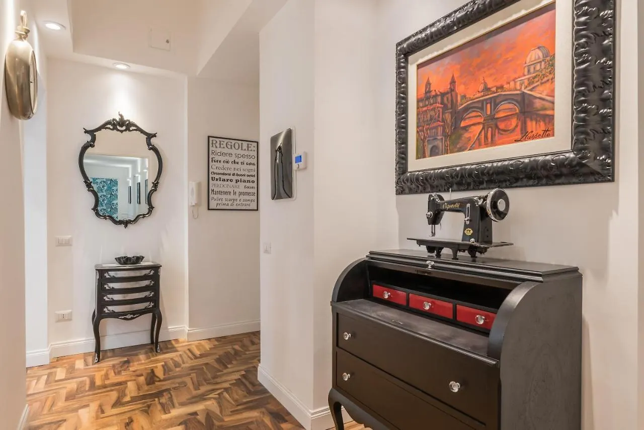 New Prati Luxury Apartment Rome
